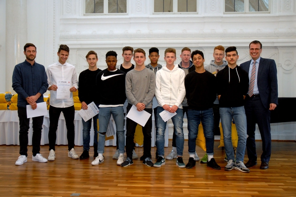 Linden-Realschule Stuttgart – Fußball WK II Jungen – 3. Platz