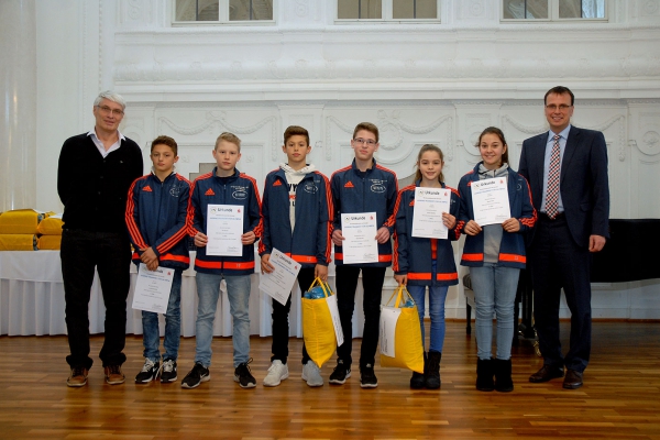 Otto-Hahn-Gymnasium Karlsruhe – Gerätturnen WK IV Jungen – 2. Platz