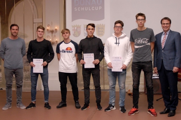 Linden-Realschule Stuttgart –Schwimmen WK II Jungen – 1. Platz RMD-Cup